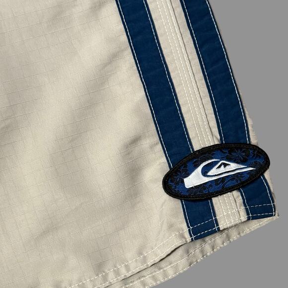 Quiksilver 90s VTG Ripstop 20" Boardshorts Tan/Blue Size 36 GUC RARE - Picture 5 of 9